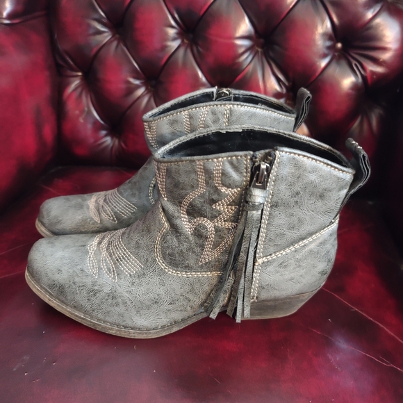 Big Buddha Wylan Smoke Boot Fringe Zippersz 7.5 7 1/2 - Picture 2 of 6